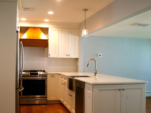 New Designer Kitchen