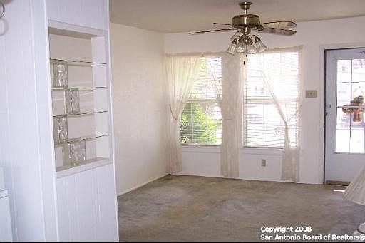 4th image of 2219 SPICEWOOD DR