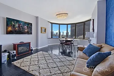 Rented by City Connections Realty