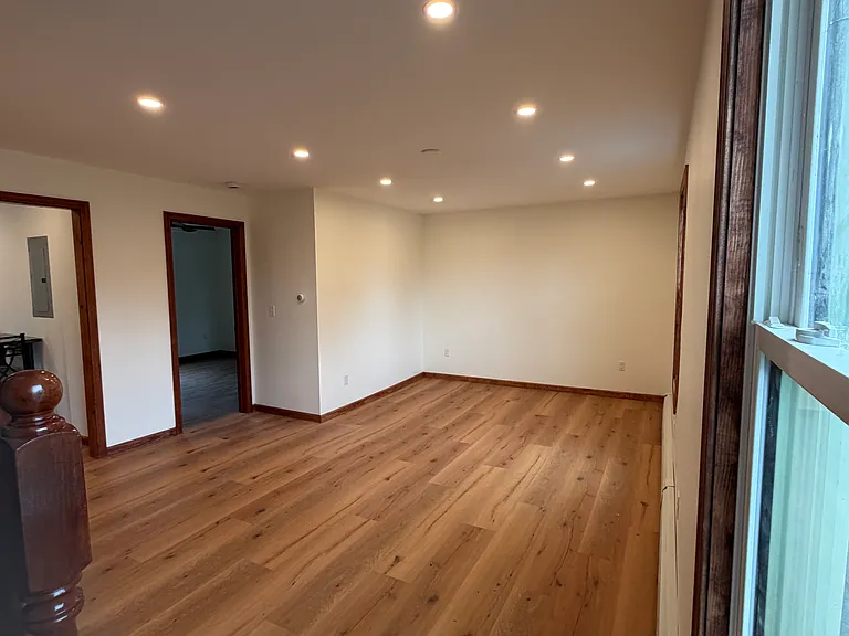 4 Cross St #2 — Photo 6