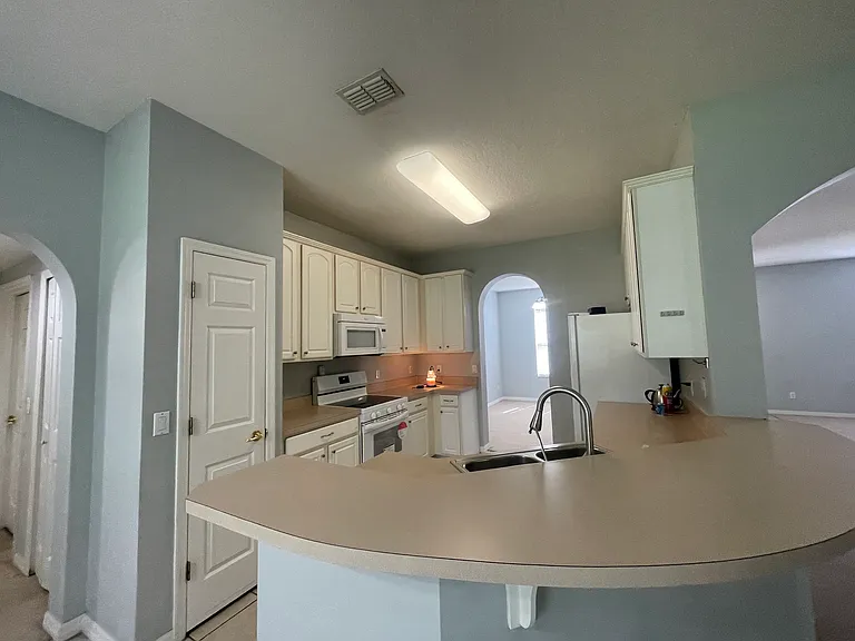 9805 Portofino Dr — Photo 13