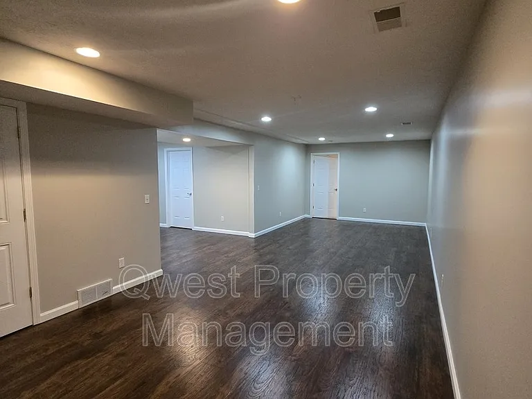 6981 Sienna Dr SE — Photo 17
