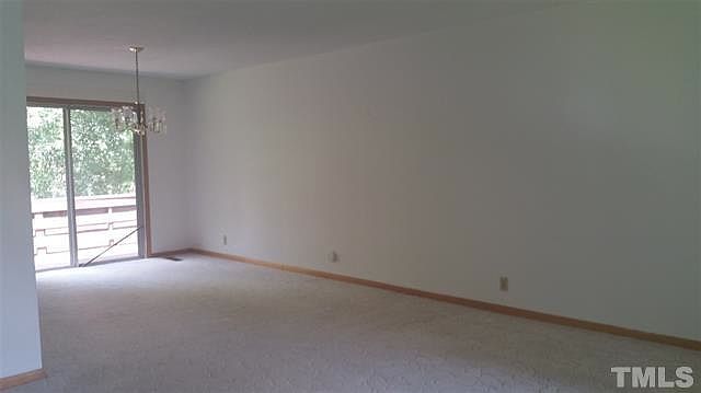 2nd image of 3709 Southampton Ct
