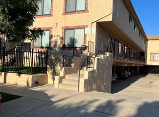 2240 N Catalina St APT D, Burbank, CA 91504