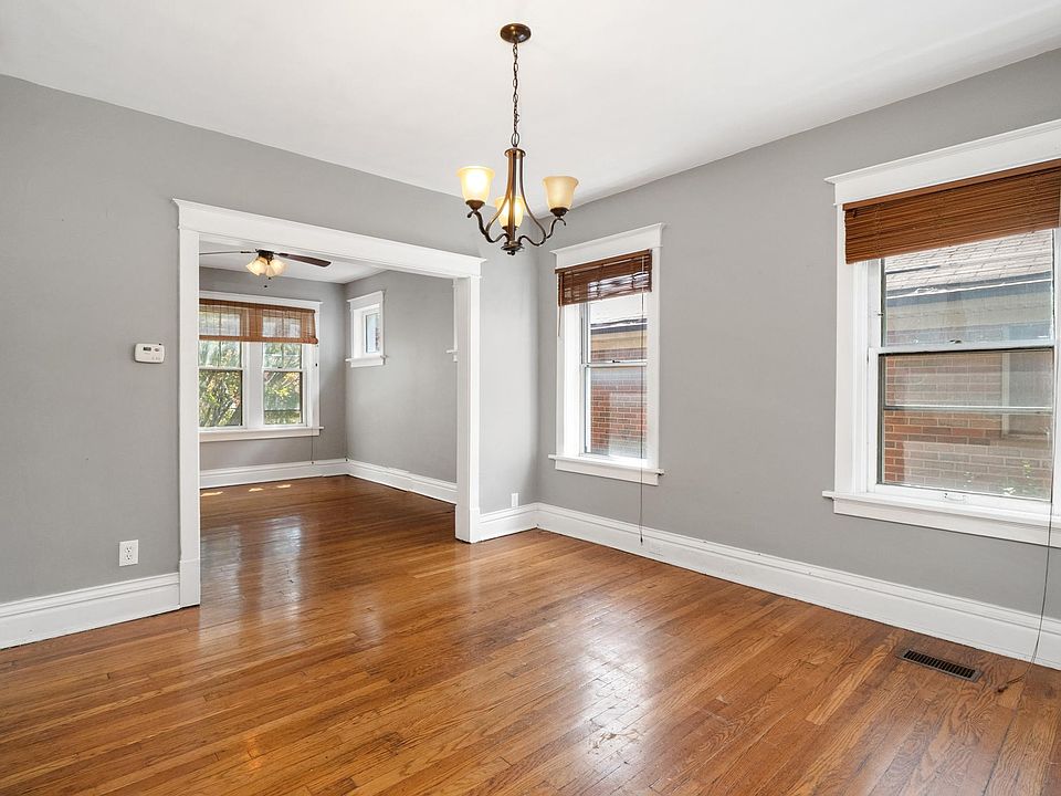 1st image of 2611 Virginia Ave