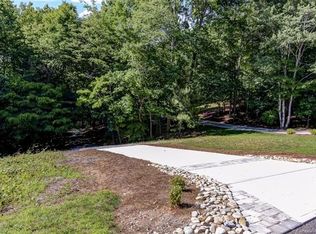 8032 Summit Ridge Dr, Catawba, NC 28609
