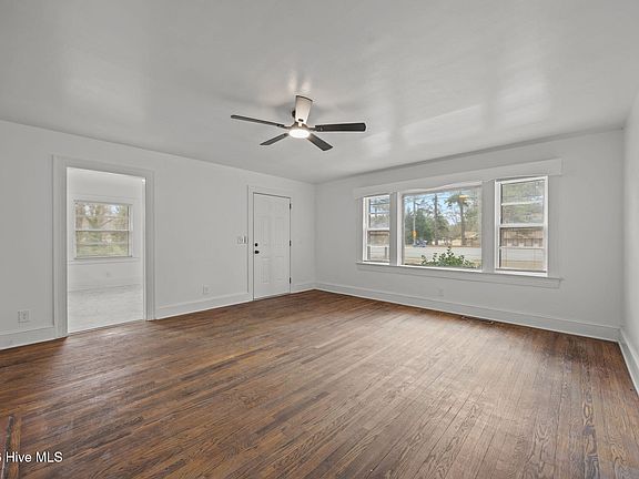 5th image of 1509 SE Greenville Boulevard