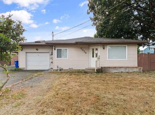 7526 Lickman Rd, Chilliwack, BC V2R 4A7