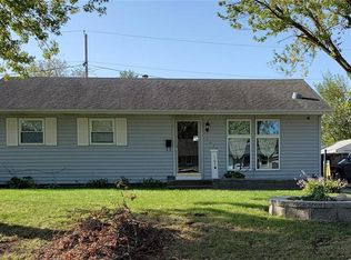 1615 Richmond Rd NE, Cedar Rapids, IA 52402