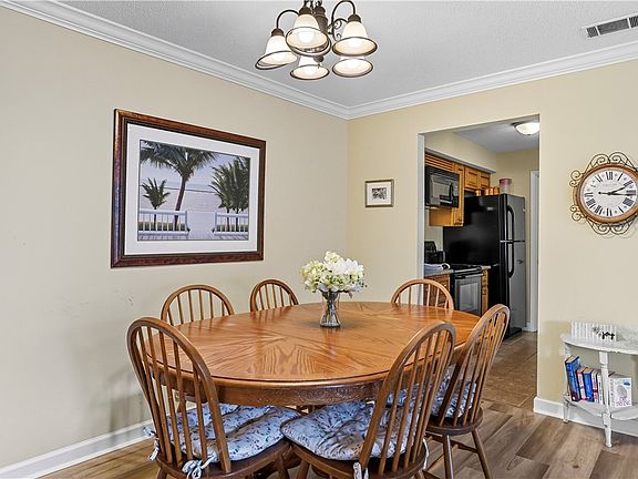 5th image of 2513 Demere Rd APT 8