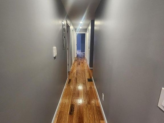 4th image of 388 S 9th St Floor 1