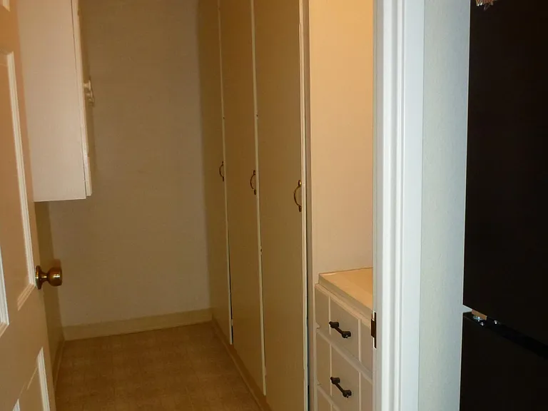 Pantry extra storage