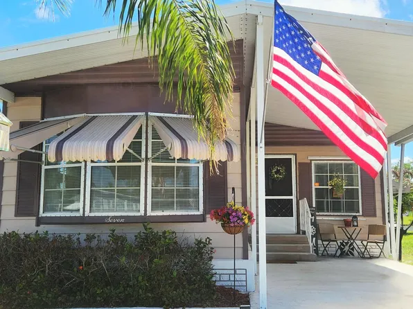 7 Guadalupe, Port St Lucie, FL 34952