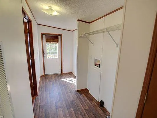 235 Magnolia Way — Photo 6