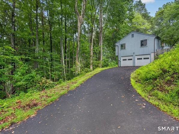 35 Aileen Drive, Madison, CT 06443
