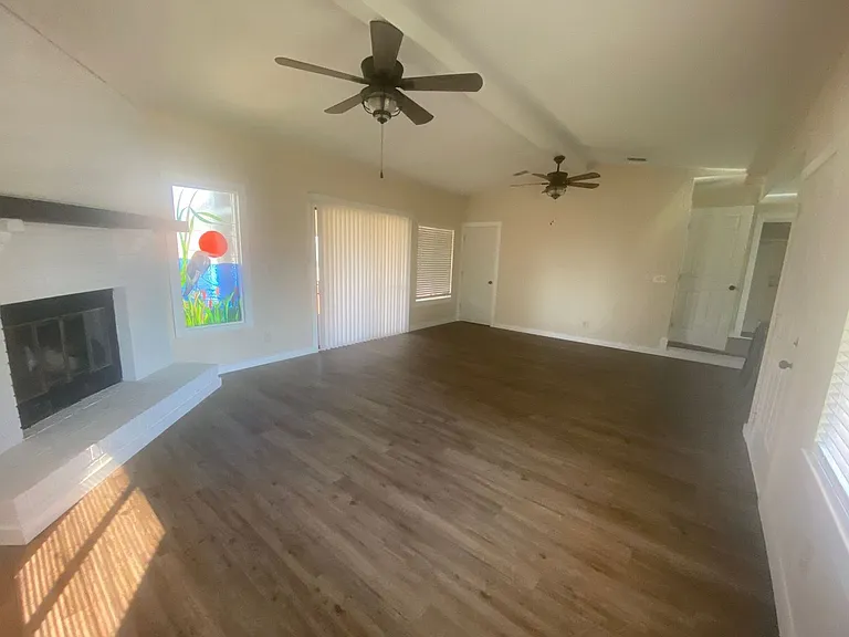 1512 S Kimbrel Ave — Photo 10