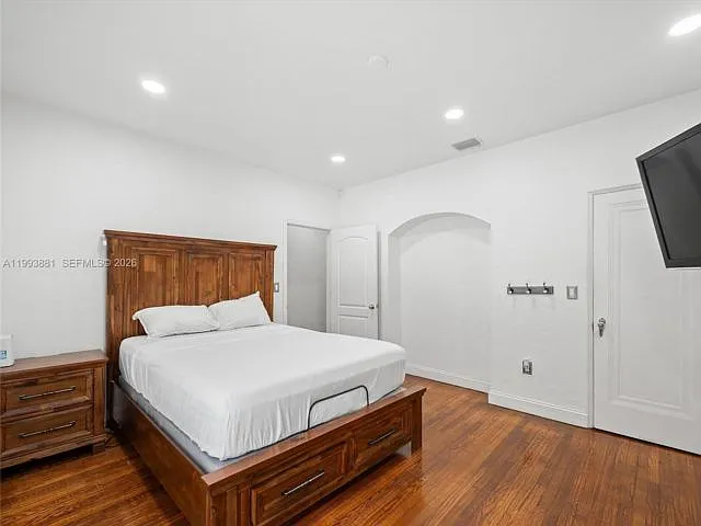 314 Romano Ave — Photo 5