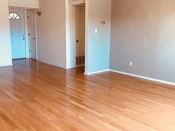 4th image of 1823 Dartmouth Dr NE APT 202