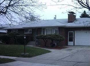 5585 Van Buren St, Merrillville, IN 46410