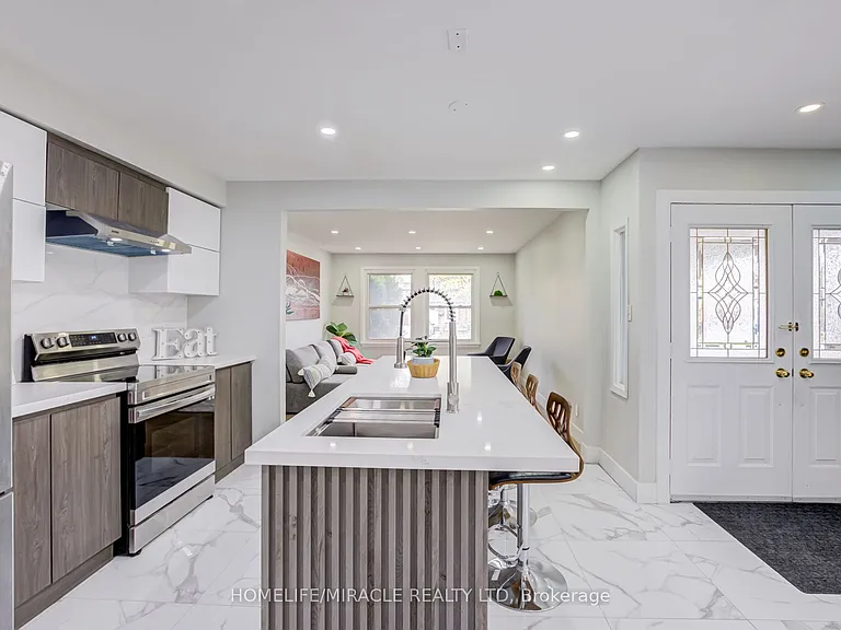 122 Ormond Dr — Photo 8