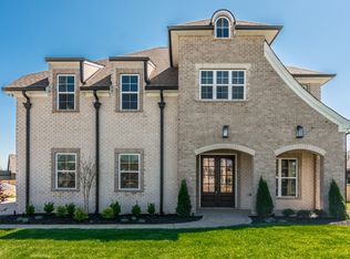 966 Westbrook Dr, Gallatin, TN 37066