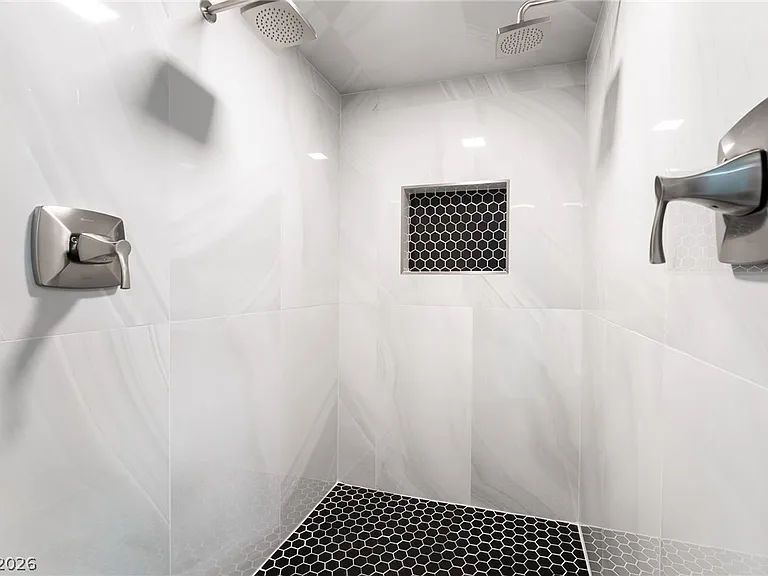 968 Pinehurst Dr — Photo 38