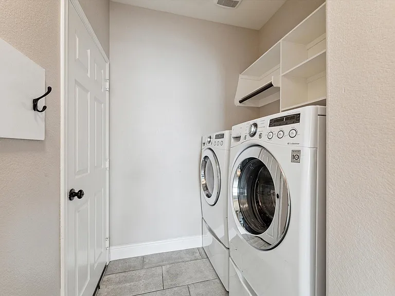 6159 Flint Ct — Photo 28
