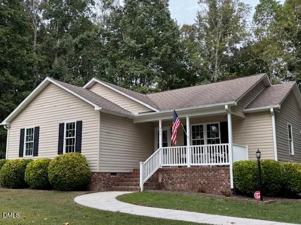 399 Sunnyvale Ln, Roxboro, NC 27574