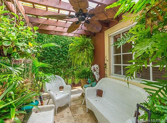 5th image of 16400 NW 91st Ct