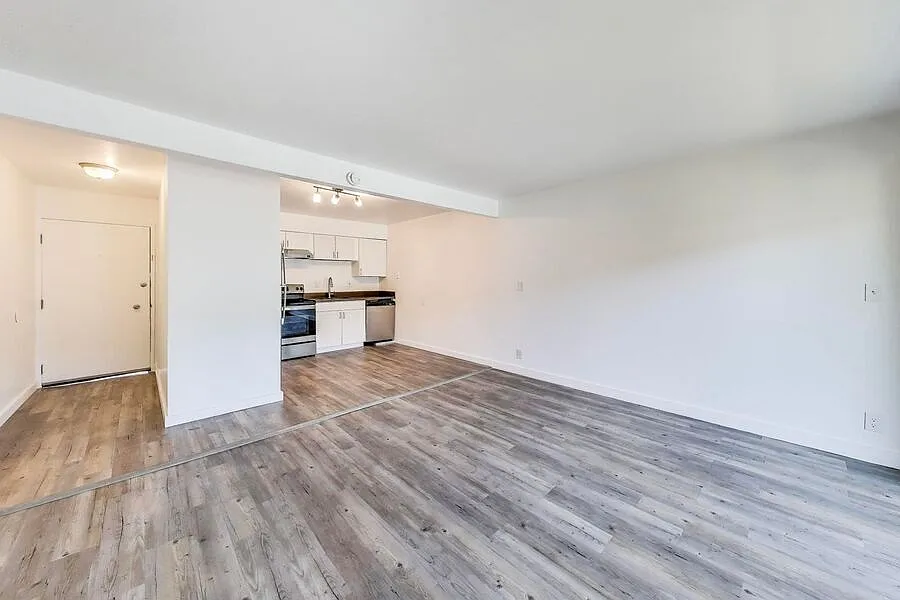 35750 Bettencourt Street — Photo 4