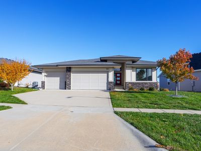 861 82nd Ct, West Des Moines, IA, 50266