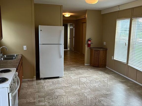 5th image of 8086 Heck Dr #14