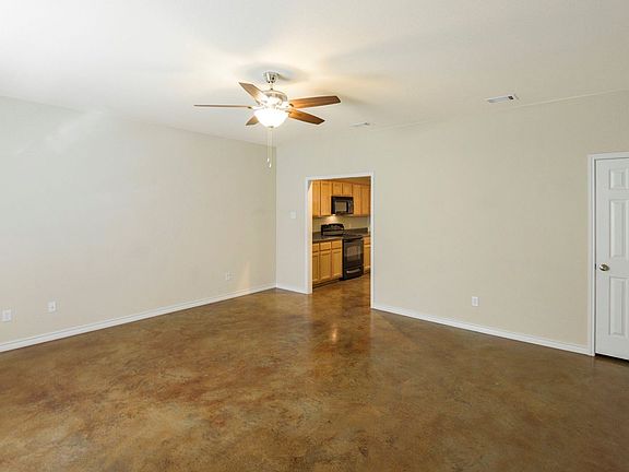 4th image of 150-156 Bentwood Dr #152