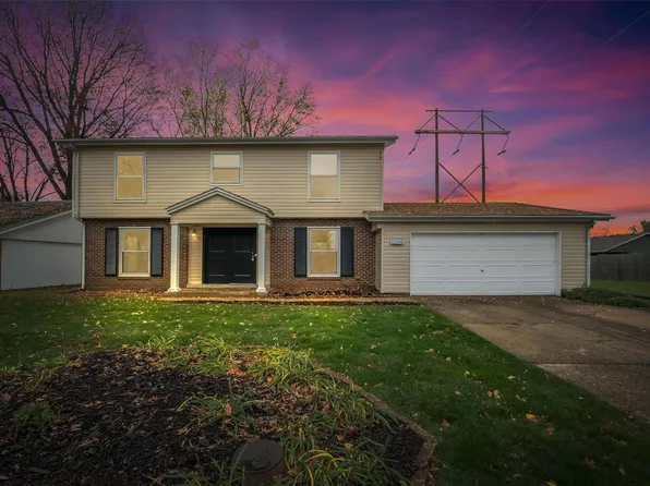 1504 Vicksburg Dr, Belleville, IL 62221