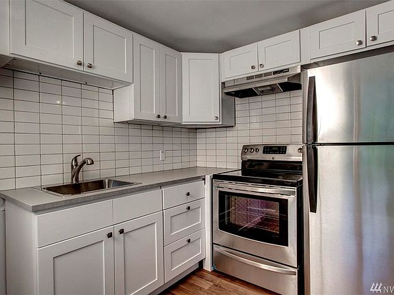 4th image of 1319 118th St S