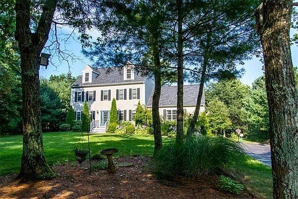 1st image of 16 Wildflower Ln