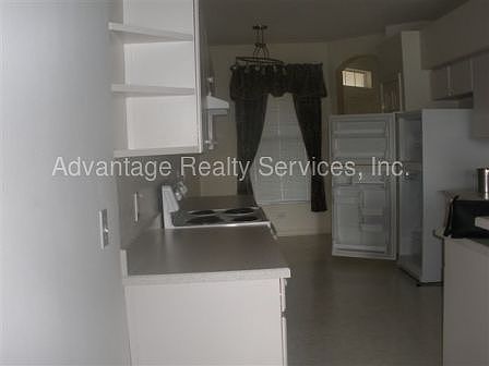 3rd image of 30246 Emmetts Ct