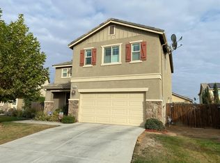 3074 N Hanalei Ave, Fresno, CA