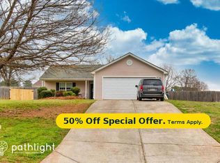 1404 Langdon Park Ct, Winder, GA 30680