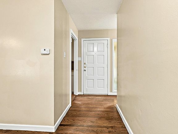 2nd image of 204 University Dr