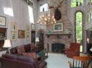 10041 Lake Lamar Ct, Jacksonville, FL 32256