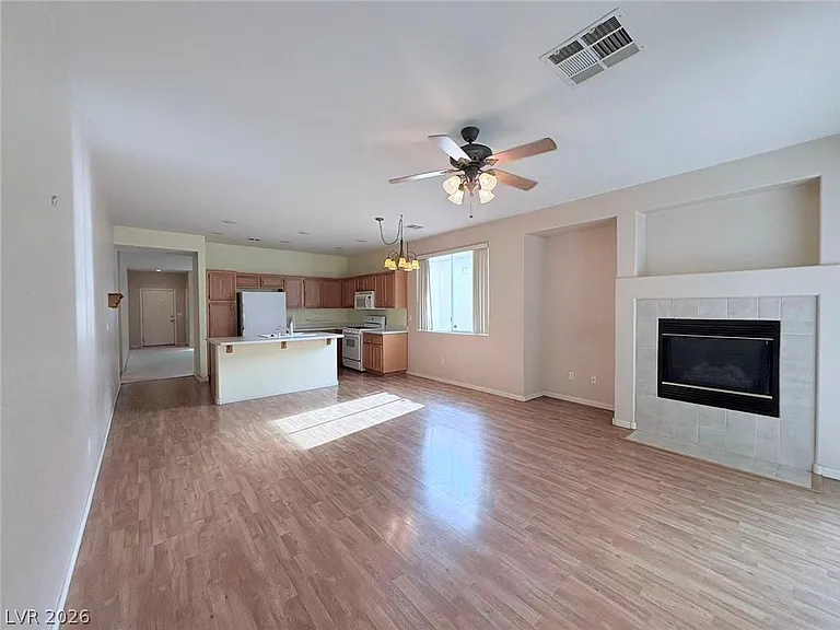 9570 Windborne Ave — Photo 6
