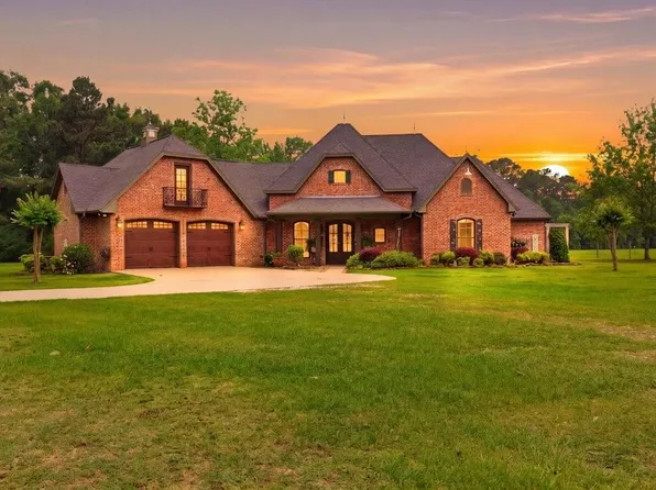 1581 County Road 715, Buna, TX 77612