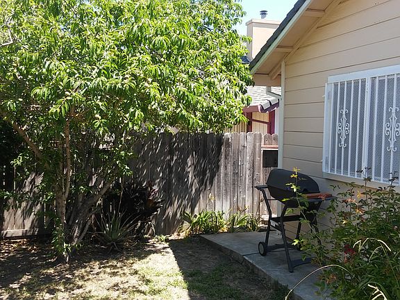 4th image of 12 Casa Linda Ct