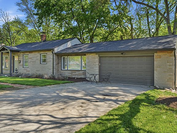 2nd image of 5619 Norwaldo Ave