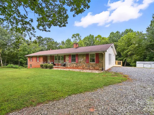 45 Bowman Hills Rd, Taylorsville, NC 28681