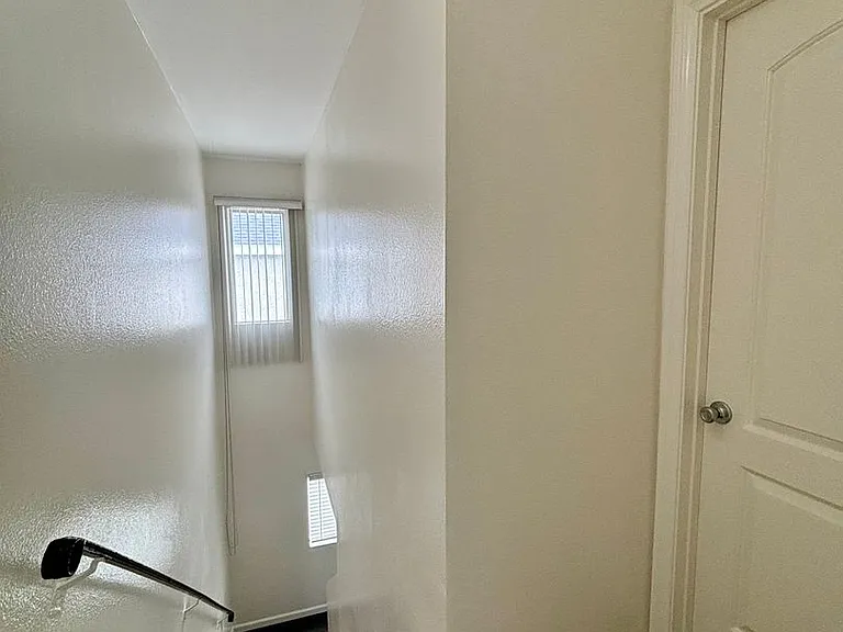 The Grand Terrace Apartments — Photo 12