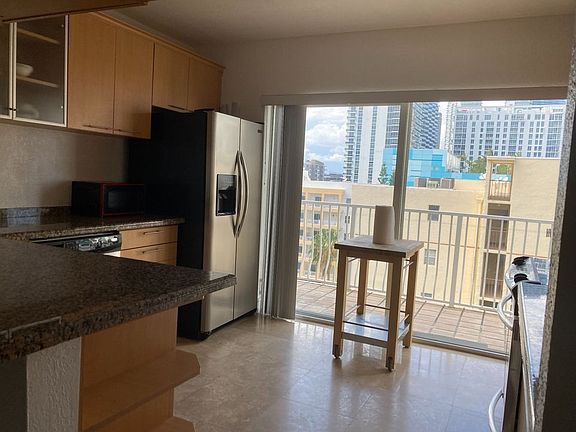 2nd image of 677 NE 24th St APT 702