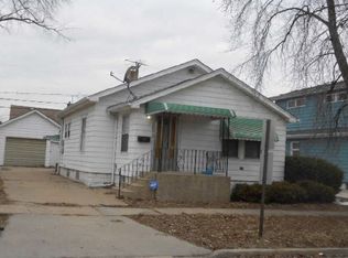 760 Greenbay Ave, Calumet City, IL