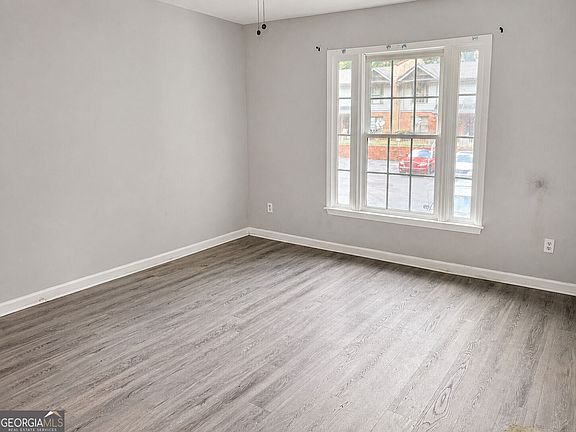 5th image of 1660 Stanton Rd SW APT 4B